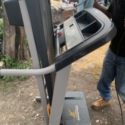Treadmill 