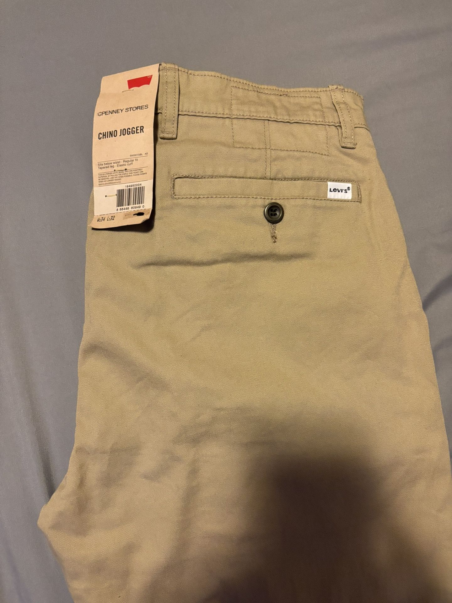 Levi’s Chino Jogger