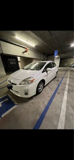 2012 Toyota Prius  . Honda lexus nissan kia hyundai chevy ford hybrid ev plug-in