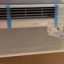 New Window Or Through The Wall Air Conditioner Cools 440sq-ft By LG 