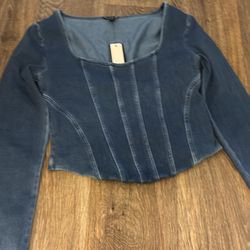Woman’s Shirts 