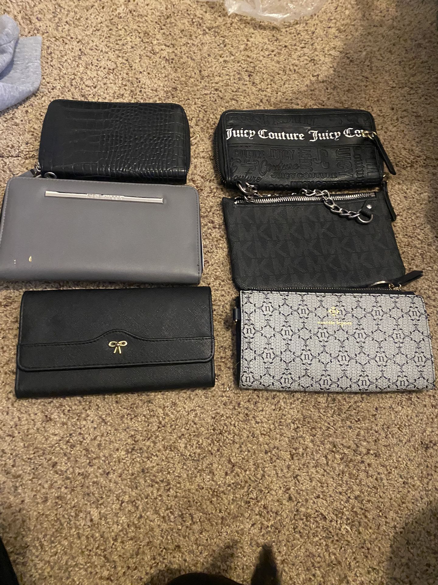 Wallets And Purses 