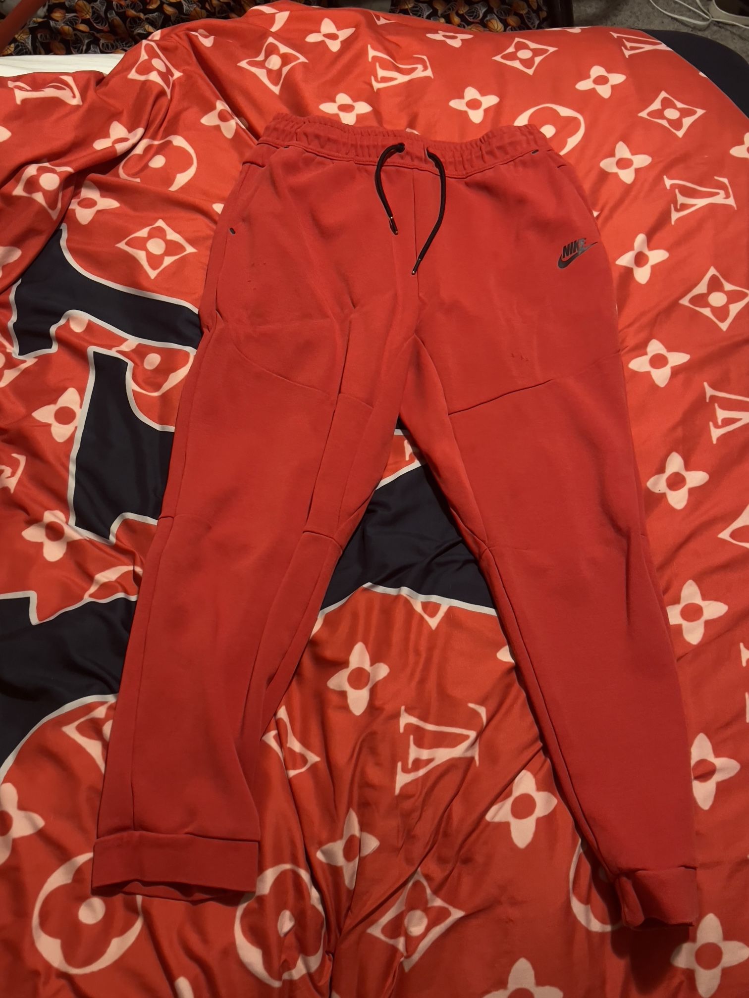 Nike Tech Fleece “Red” Pants