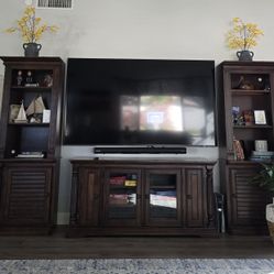 Entertainment Console/.edit TV Stand