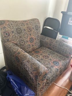Accent chair for living room or bedroom