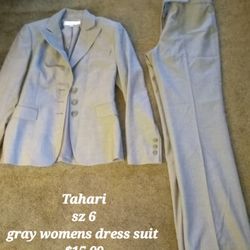 Woman's  Clothing 