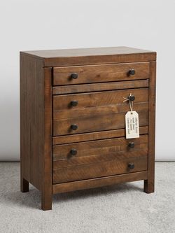 4‑Drawer Wooden Dresser – Rustic Style