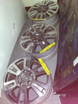 2014-16 Toyota tundra Rim 20x8