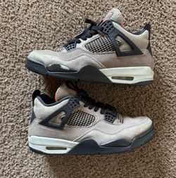 Jordan 4 Taupe Haze - Men’s size 11