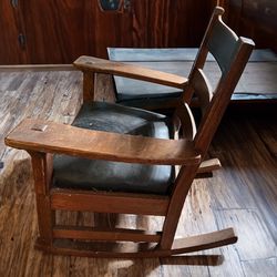 SIGNED Quartersawn L&JG Stickley. Rare small rocking chair