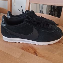Nike Cortez Premium Black Gray Suede Leather Women's Size 9