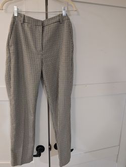 H&M Women's Herringbone Pants Black, White And Gray. Size 6