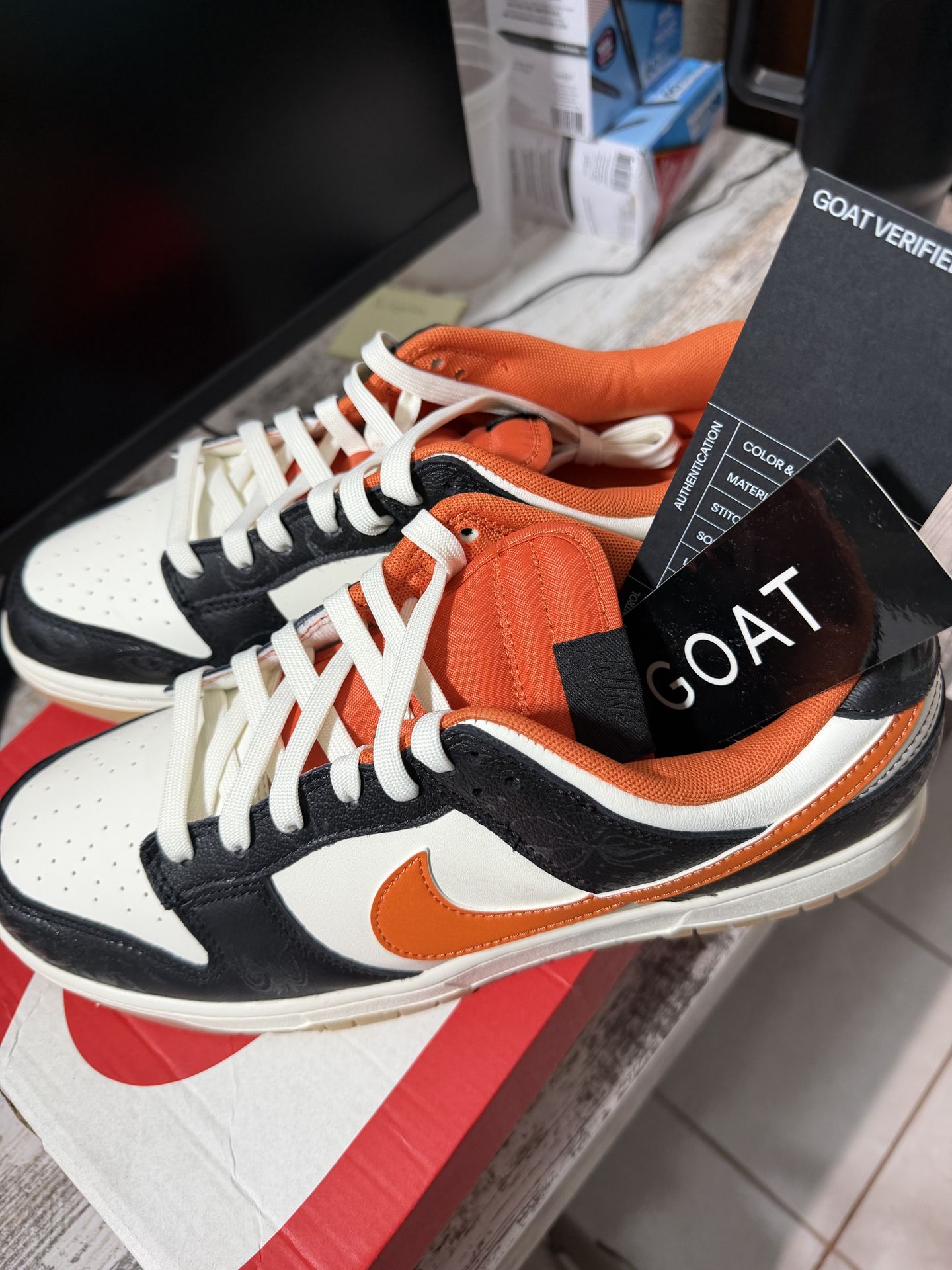 Brand new!!! Never wear them even once! Size 12