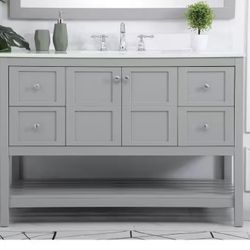 Bath Vanity in Gray with Calacatta White Quartz Top