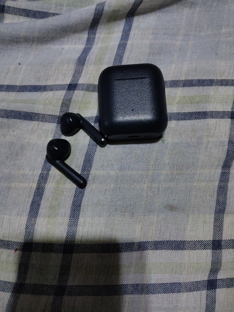 Onn Earphones