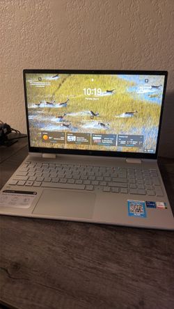 HP (foldable into iPad/tall screen)