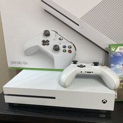 Xbox One With Controller And Two Games 