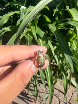 Money bag 10k ring