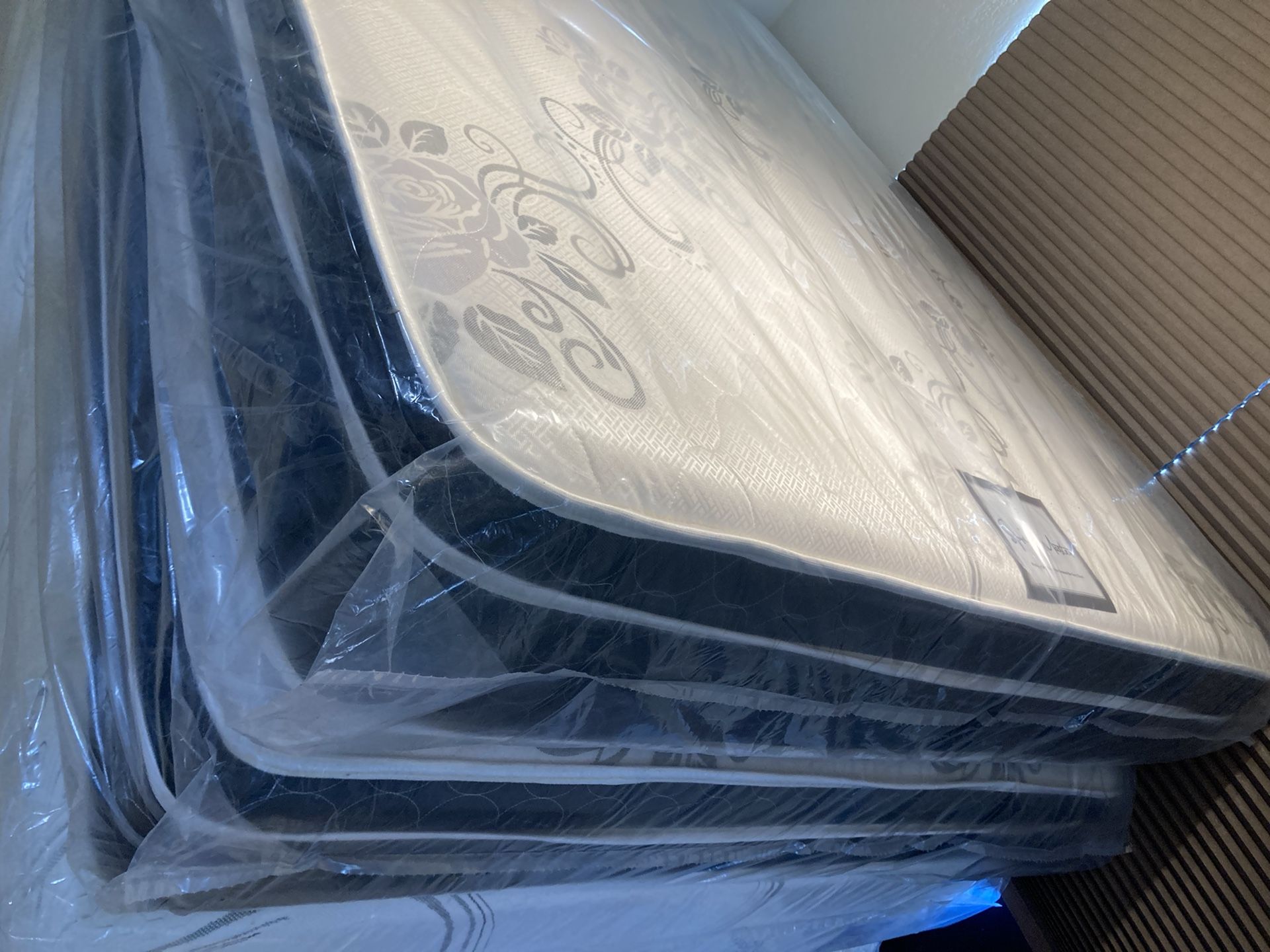 Individual Twin Single Mattress And Box Spring Delivery