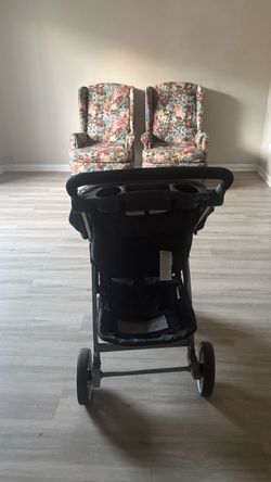 Black Baby Stroller with Cup Holders