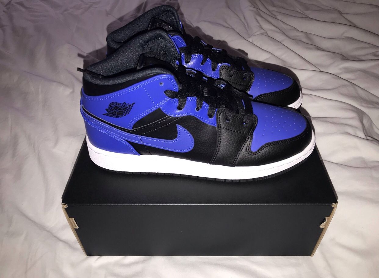 BRAND NEW AIR JORDAN MID 1 ROYAL DEADSTOCK SIZE 8.5