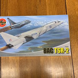 Airfix BAC TSR-2 Military Airplane Model Kit