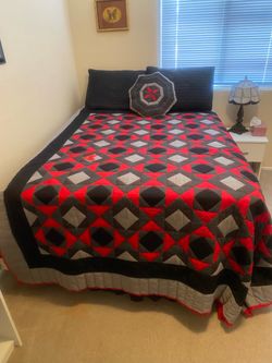 Bedroom set
