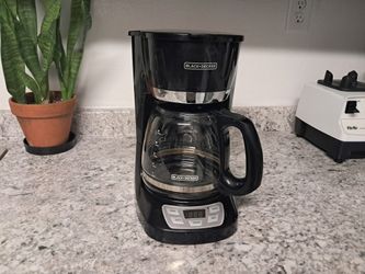 COFFEE MAKER 12-Cup- PROGRAMMABLE