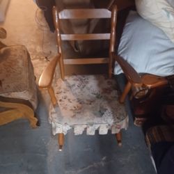 Rocking Chair 
