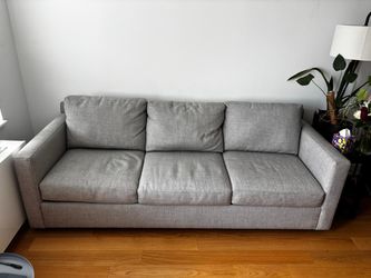 Like new Crate and Barrel Sofa (Gray, 91”)