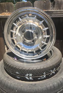 Mercedes rim 14"