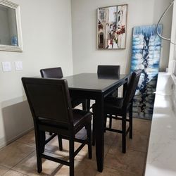 Expandable Wood Dining Table + 4 Chairs