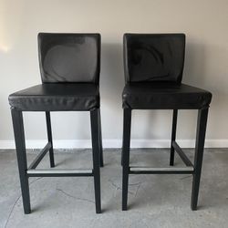 Black Bar Stool Chairs (pair)