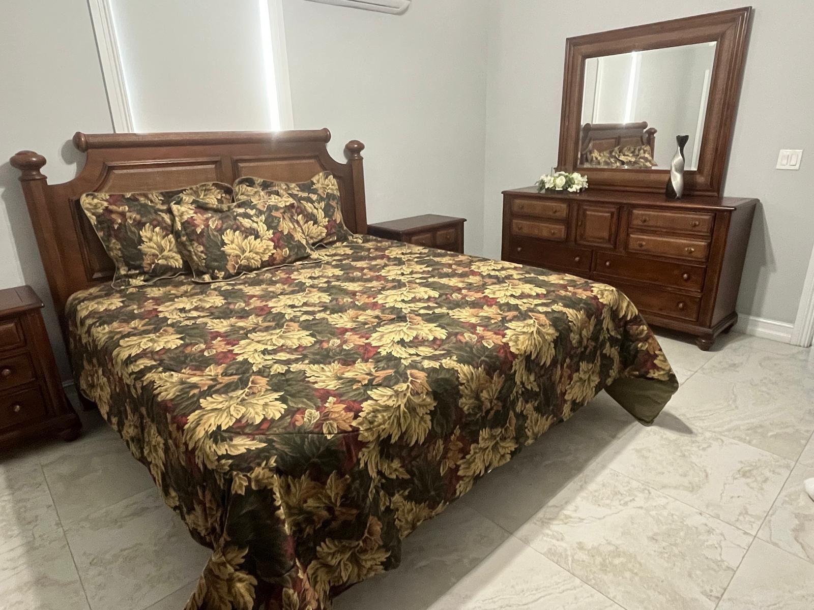 King Bedroom Set