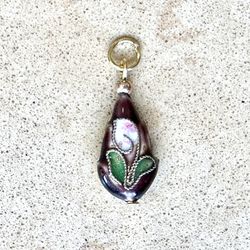 💐 Beautiful, two-sided purple burgundy floral & leaves cloisonné puff beaded pendant