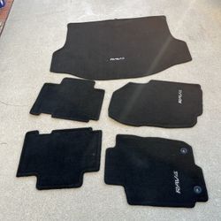 2015 Toyota RAV4 Car Mats 