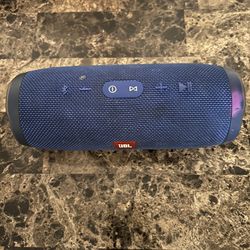 JBL Xtreme 3 Portable Speaker with Bluetooth, Built-in Battery, IP67 and Charge Out, Blue