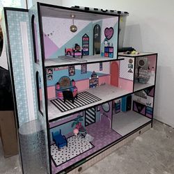 *GIFT GIRLS* - Large LOL Doll House with Dolls and More! (EXTRA $10 OFF FOR THIS WEEK!!!)