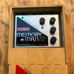 Electro Harmonix Deluxe Memory Man 