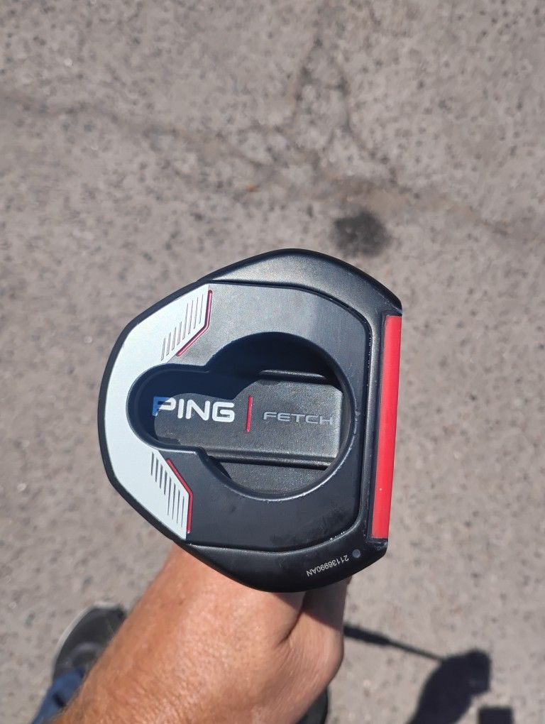 Golf Clubs! Ping Fetch Putter!
