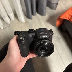 Camera Kodak Pixpro Az255