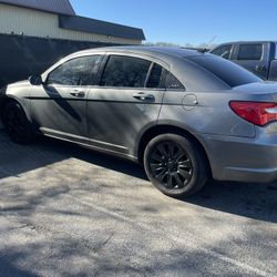 2012 Chrysler 200