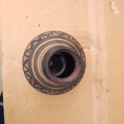 Columbian Pottery Pot 