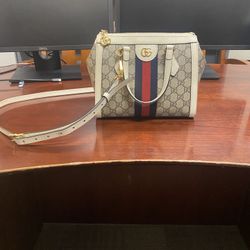 Gucci Purse Ophidia GG Medium Tote- Sold Out On Website