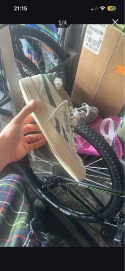 REEBOK size 10.5