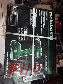 Metabo HPT MultiVolt 18-volt 1/2-in Keyless Brushless Cordless Drill (2 -Batteries Included, and Charger Included)