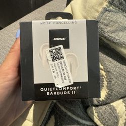 BOSE Quietcomfort Earbuds 2 $220
