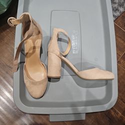 Lauren Conrad Round Heel Ankle Strap Shoes