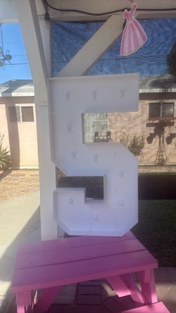 4ft  light up marquee number 5