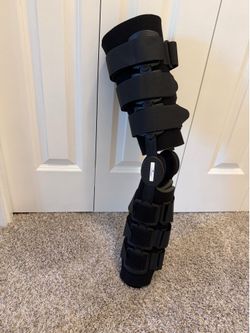 DeRoyal T-Scope Premier Post-Op Knee Brace - Universal Size (Like New)